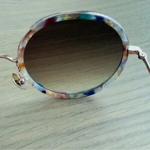 KREWE Luisa Gelato 18k Rose Gold Sunglasses KREWE | Accessories | New Krewe Luisa 8k Rose Gold Gelato  main image 3